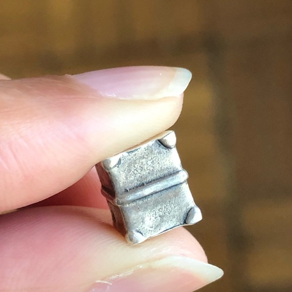 Sterling silver bracelet charms - Picture 5 of 9